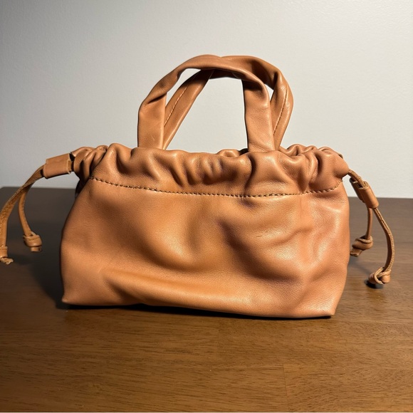 Madewell • The Piazza Mini Crossbody Bag - Picture 5 of 8